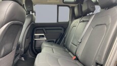 Land Rover Defender 3.0 D250 SE 110 5dr Auto Diesel Estate